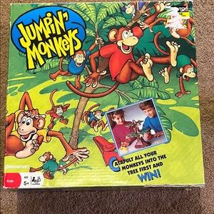 Jumpin' Monkeys Game - Exciting Red and Green Adventure